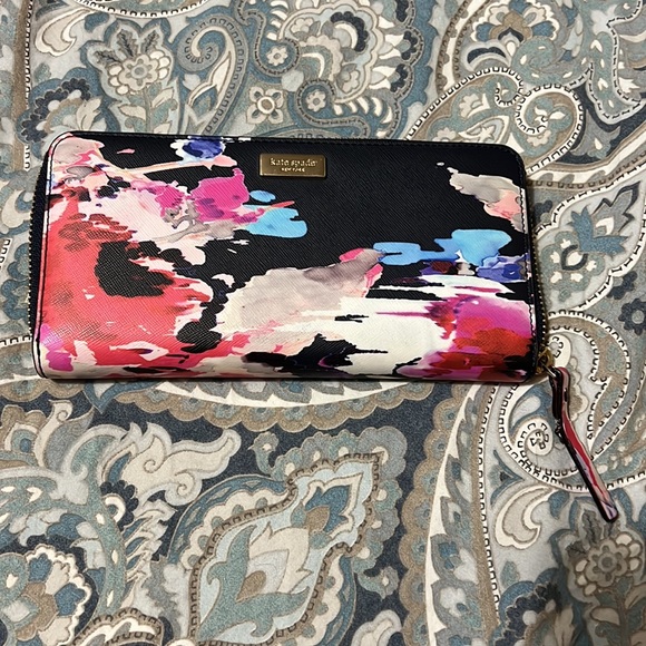 EEUC Kate Spade watercolor floral tote AND wallet - Picture 8 of 15